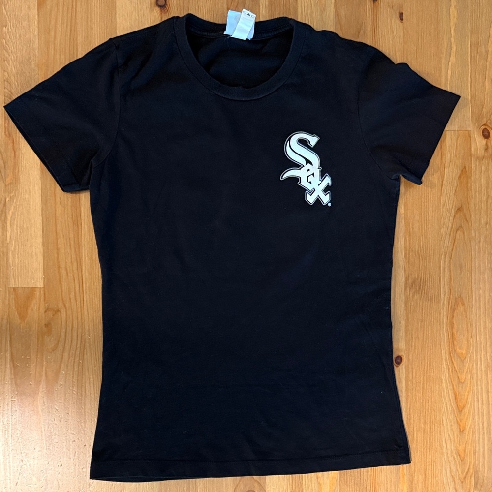 Women’s Chicago White Sox T-shirt